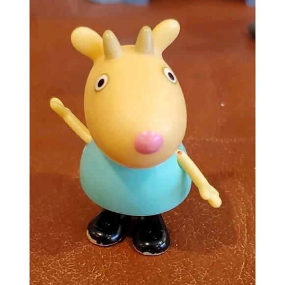Peppa Pig Daddy Pig Rebecca Rabbit Ginny Giraffe Ms Gazelle 2 Penguins Playset - Picture 9 of 16